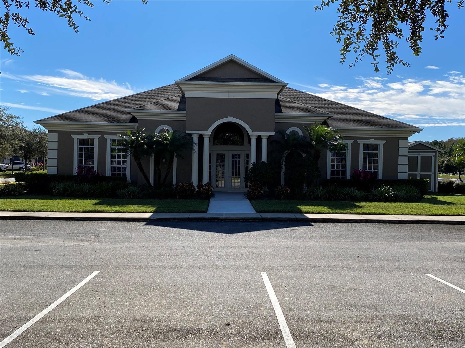 VICTORIA PINES CONDO - Residential