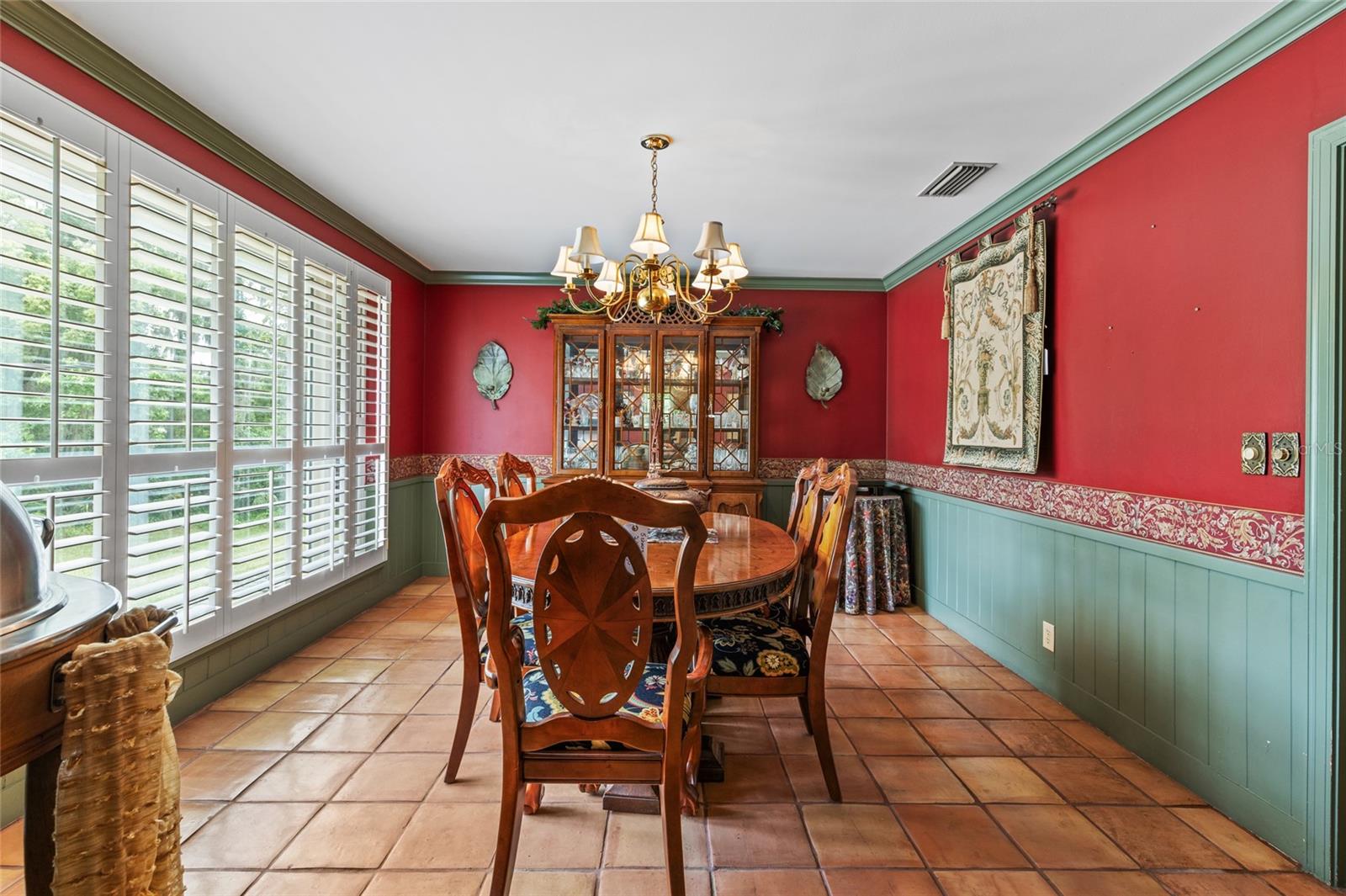 LAKE VILLAS - Residential