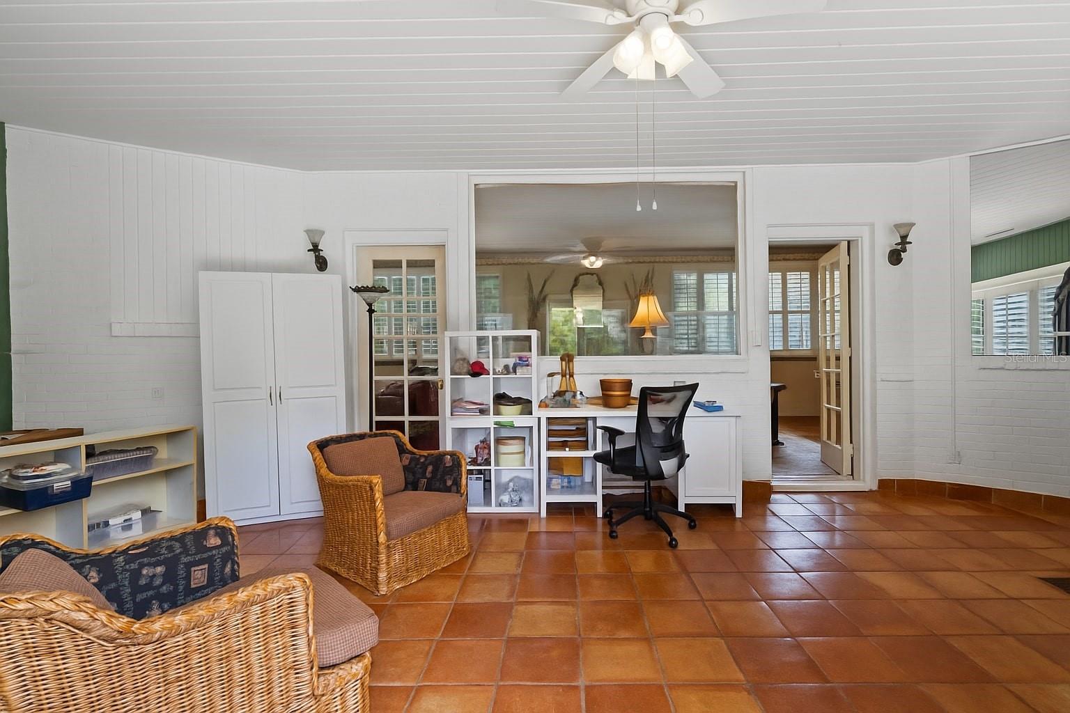 LAKE VILLAS - Residential