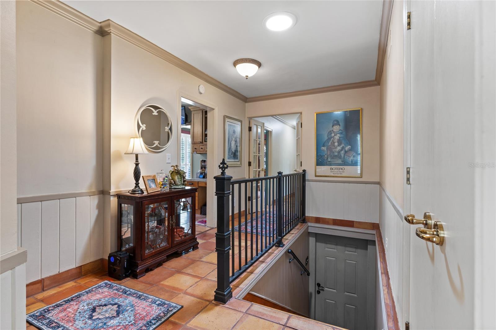 LAKE VILLAS - Residential