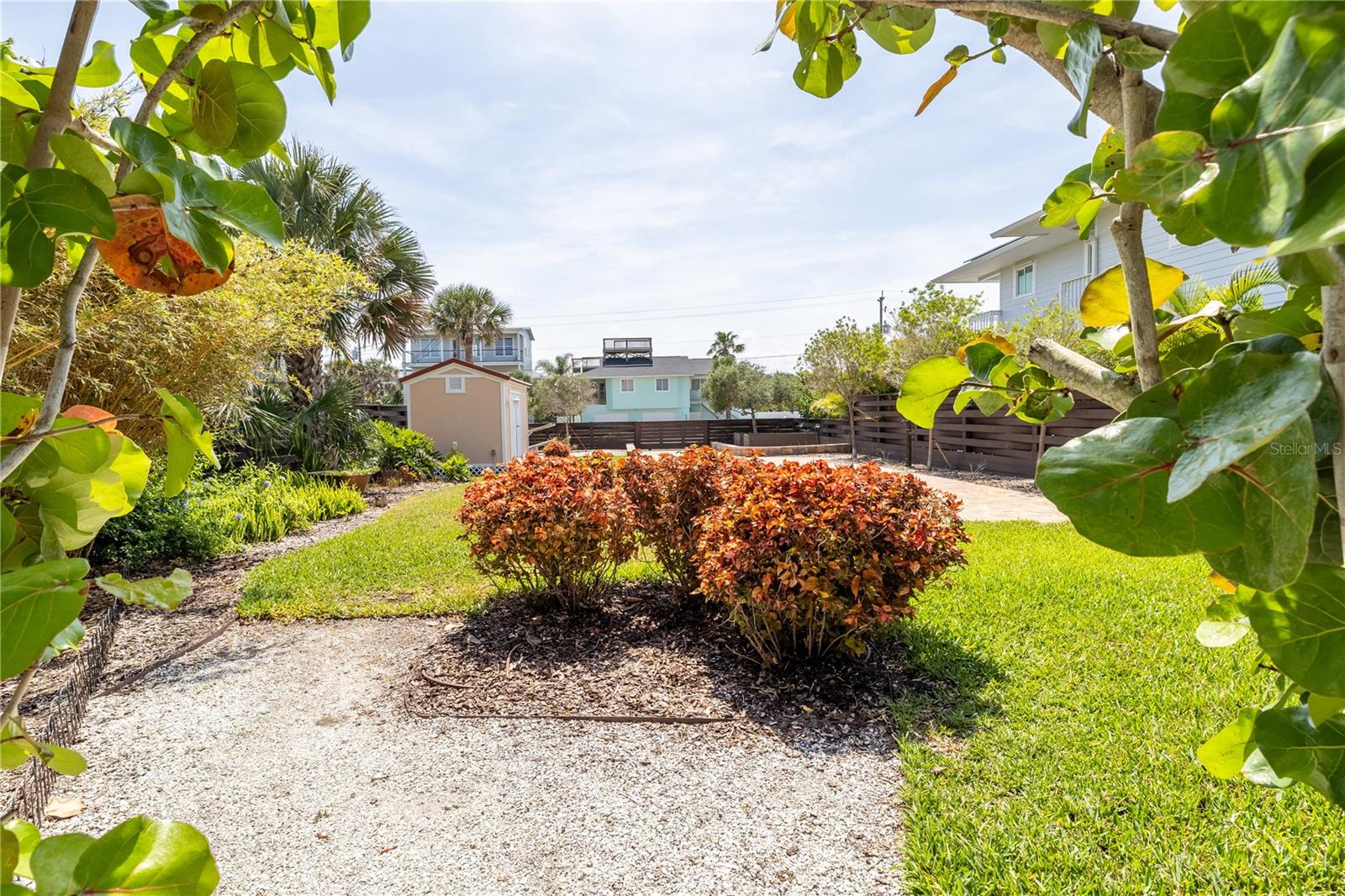 BETHUNE BEACH - Residential