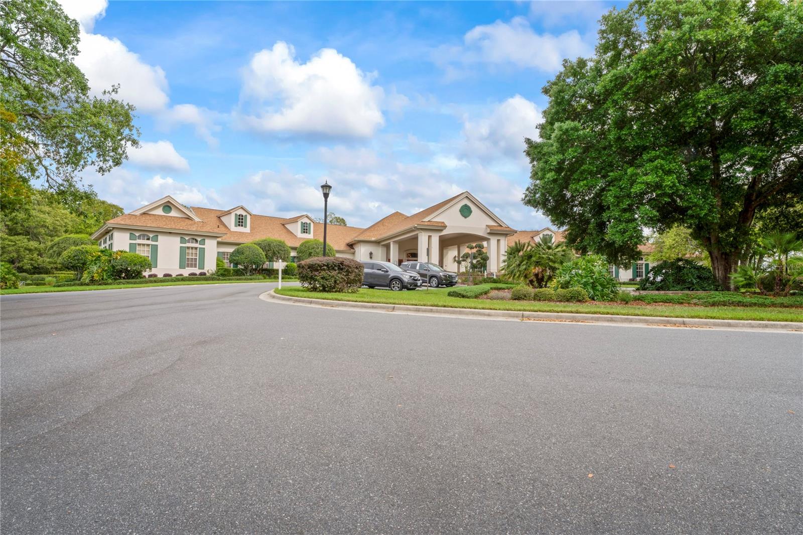 WELLINGTON AT SEVEN HILLS PH 1 - Residential