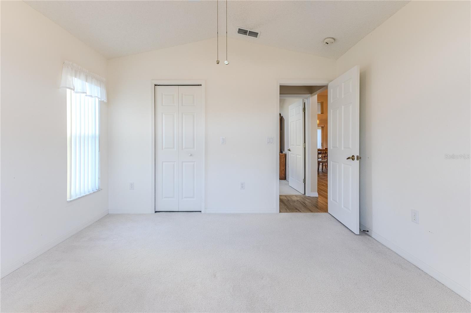 WELLINGTON AT SEVEN HILLS PH 1 - Residential