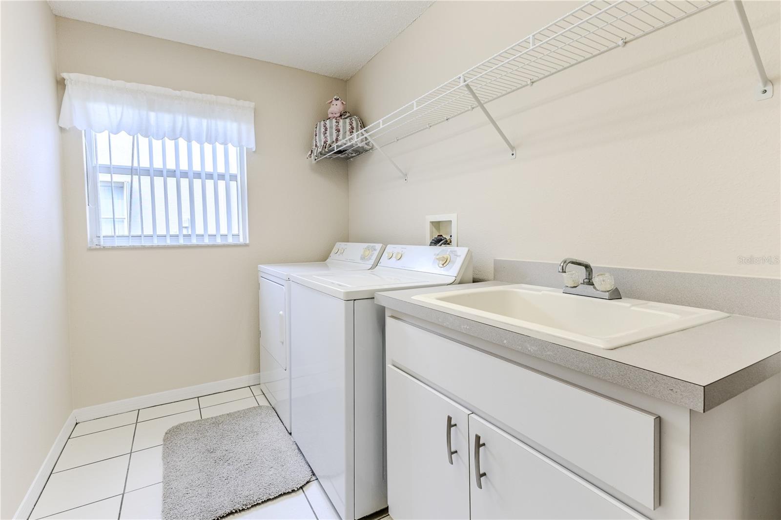 WELLINGTON AT SEVEN HILLS PH 1 - Residential