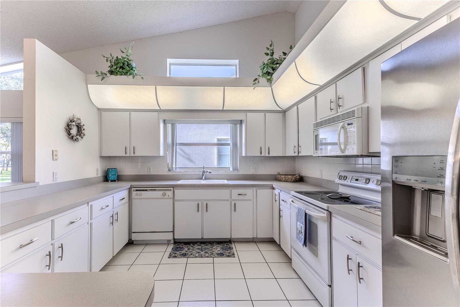 WELLINGTON AT SEVEN HILLS PH 1 - Residential