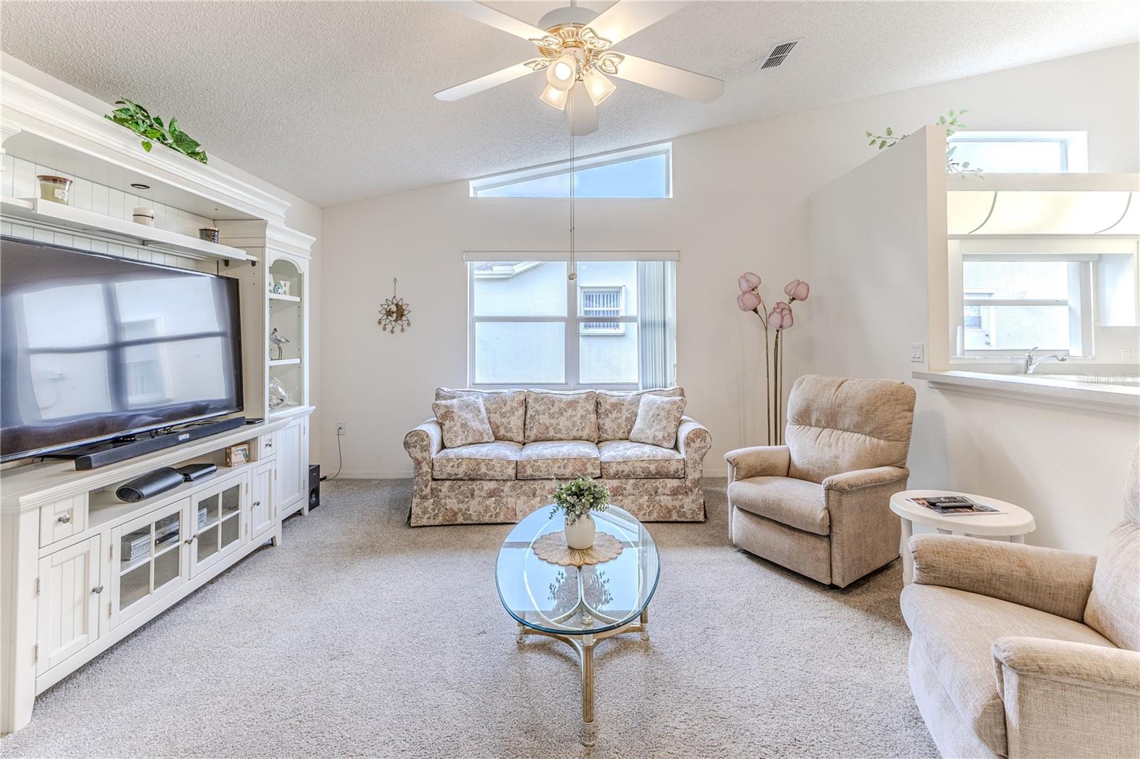 WELLINGTON AT SEVEN HILLS PH 1 - Residential