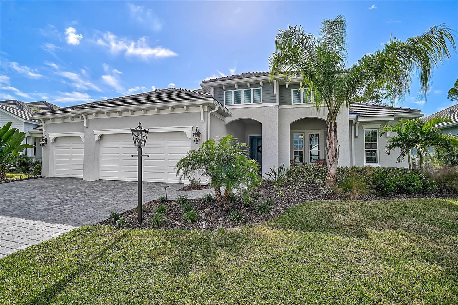21345 HOLMES CIRCLE