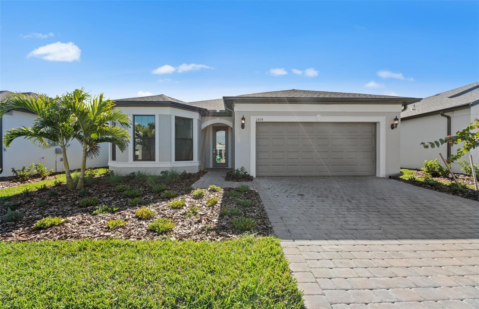 2528 CHARTER OAK DRIVE