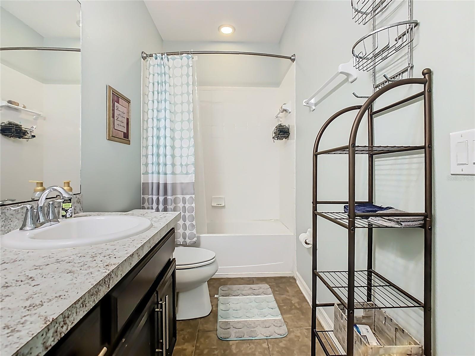 ESTATES AUBURNDALE PH 02 - Residential