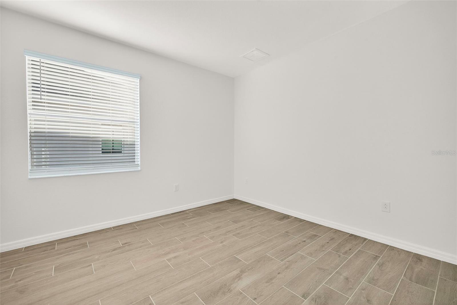 HERITAGE LNDG II-B - Residential