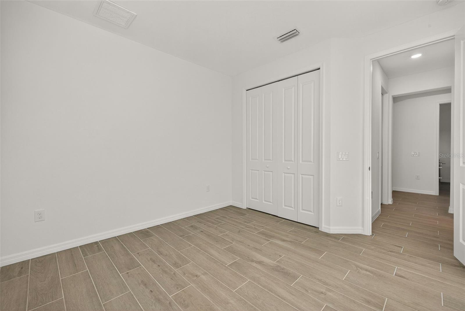 HERITAGE LNDG II-B - Residential