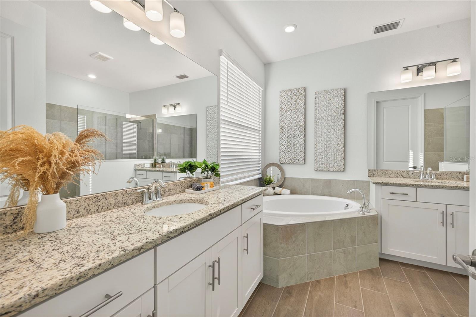 HERITAGE LNDG II-B - Residential