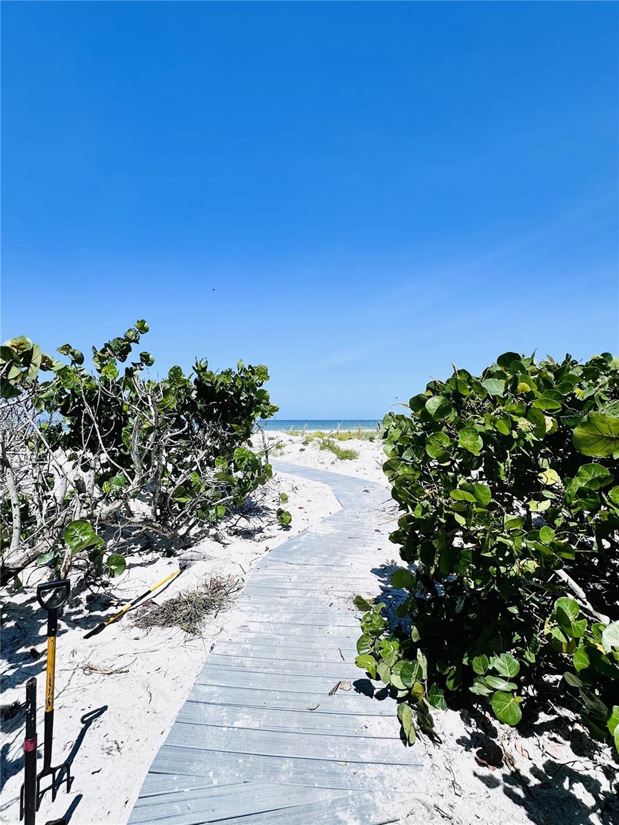 MARINA BAY OF ST PETERSBURG BEACH - Residential