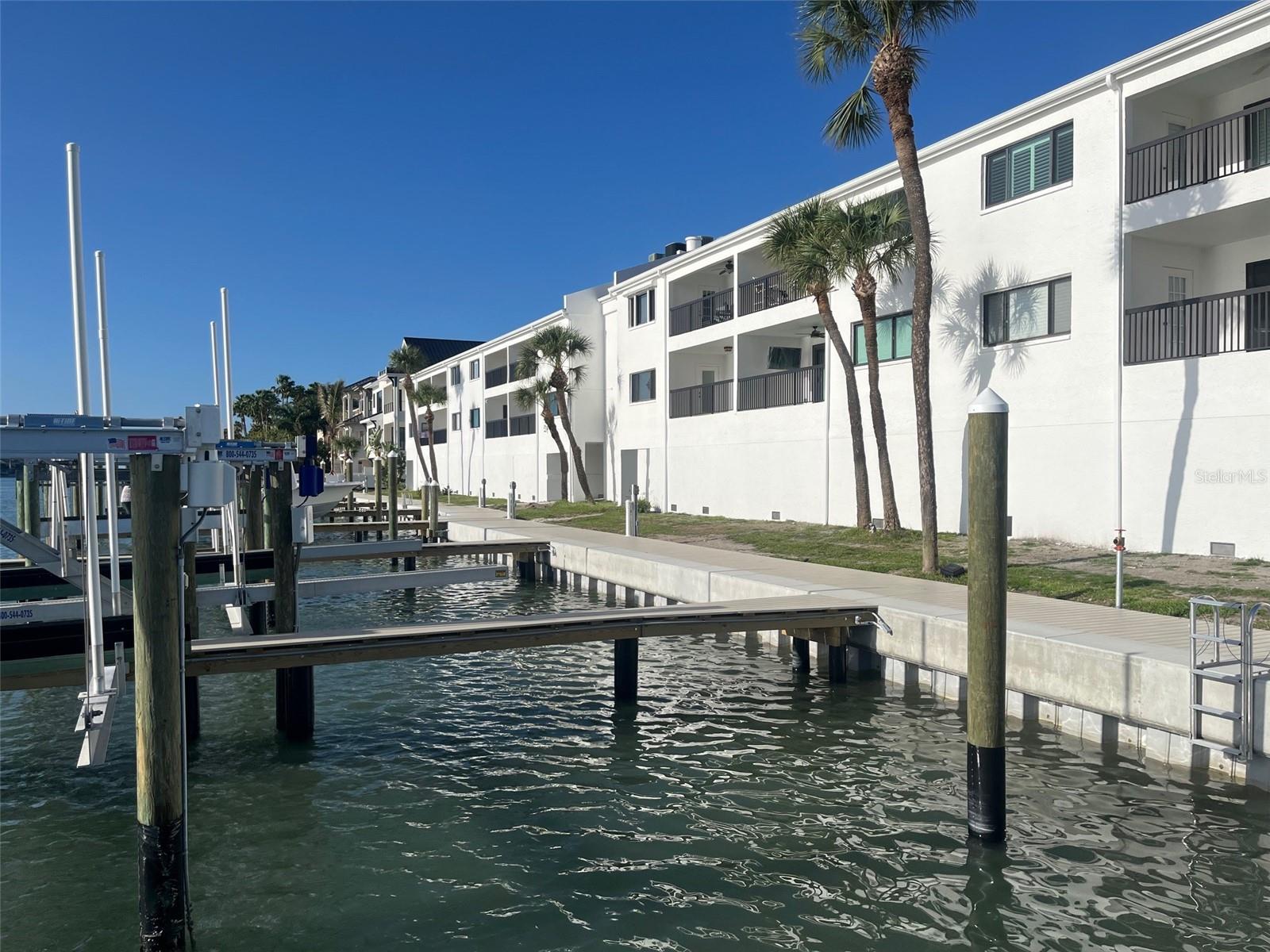 MARINA BAY OF ST PETERSBURG BEACH - Residential