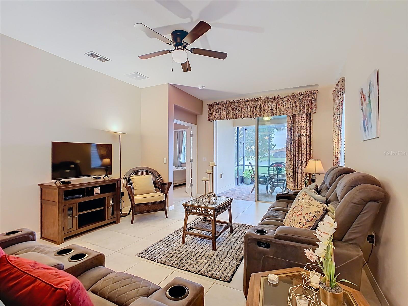 SOLIVITA PH 05F - Residential