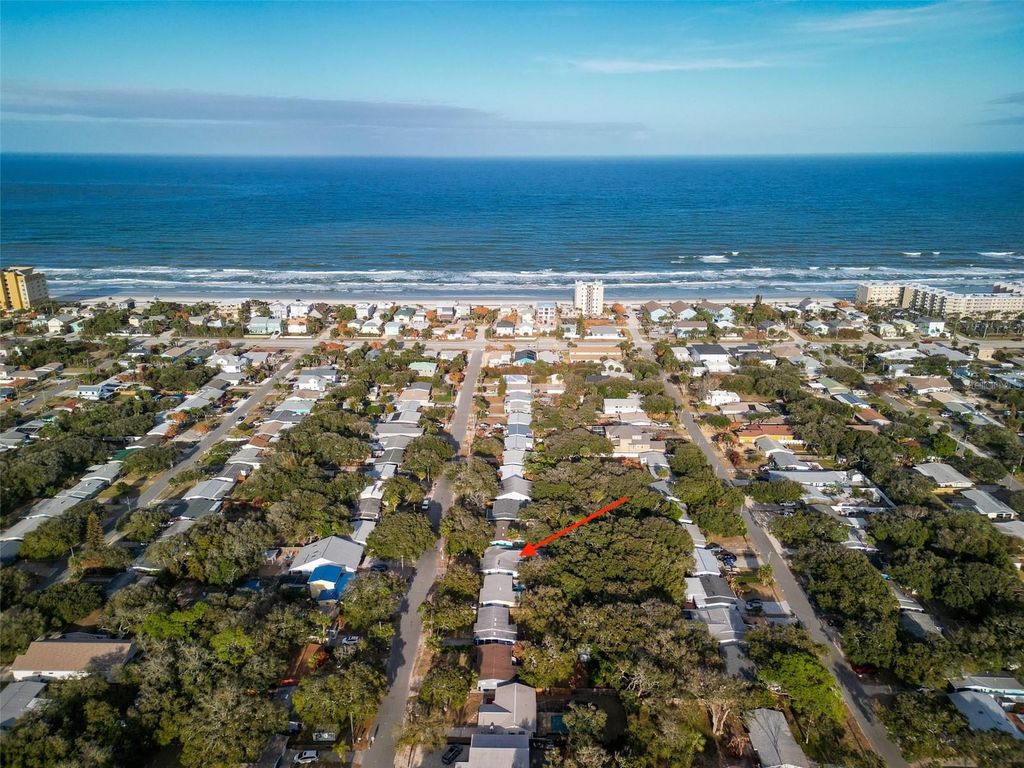 Photo of 813 E 11th Avenue, New Smyrna Beach, FL 32169 (MLS # NS1087402)