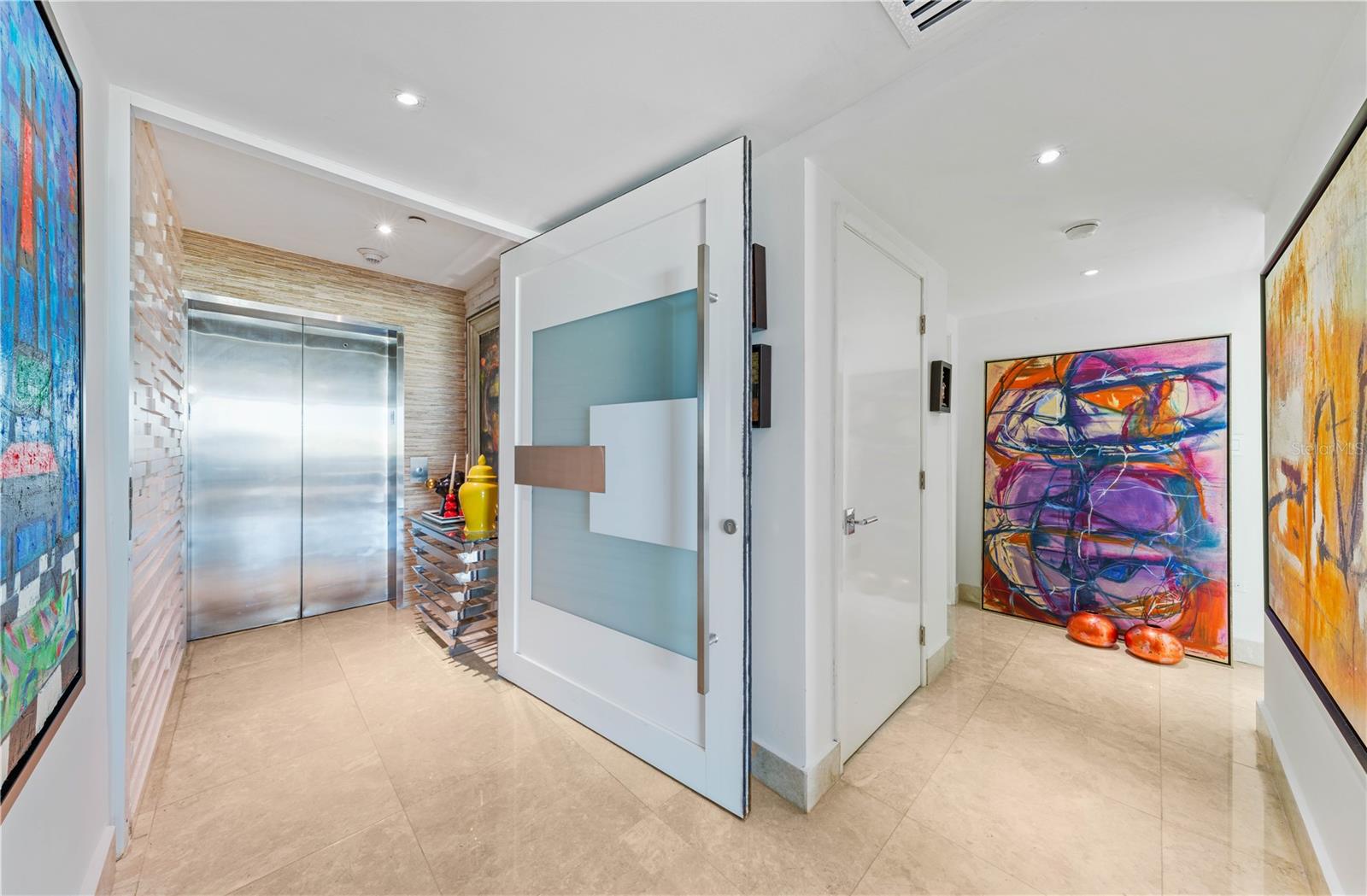 MIRAMAR - Residential