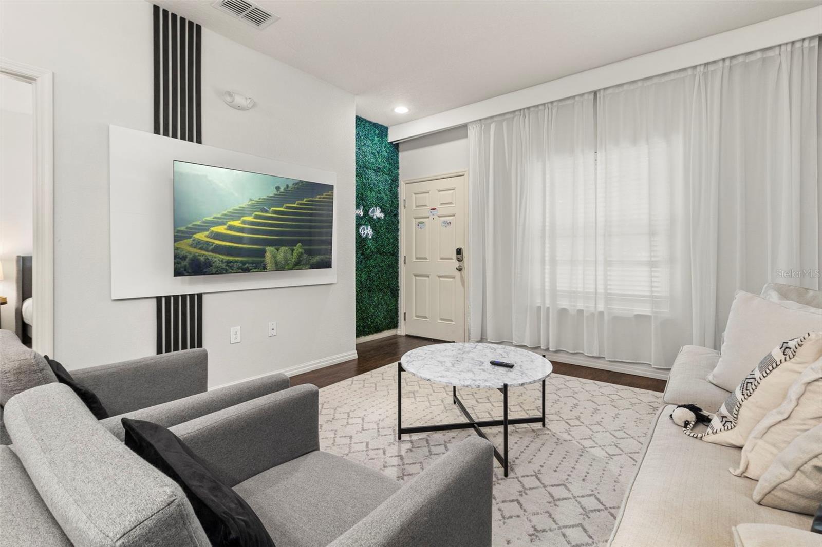 8968 SILVER PLACE