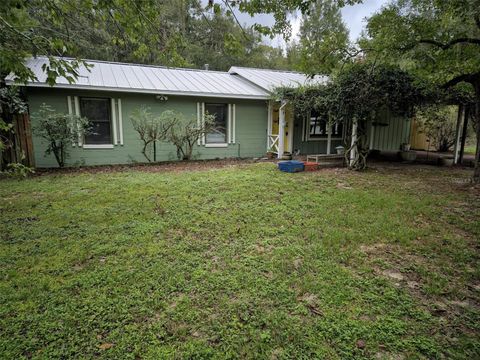 Photo of 2510 NE 167th Avenue, Williston, FL 32696 (MLS # OM700369)