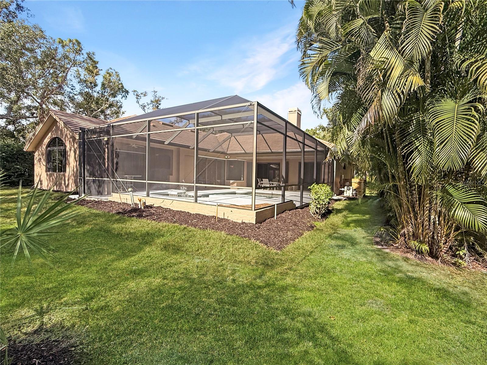 ASHLEY LAKES - Residential