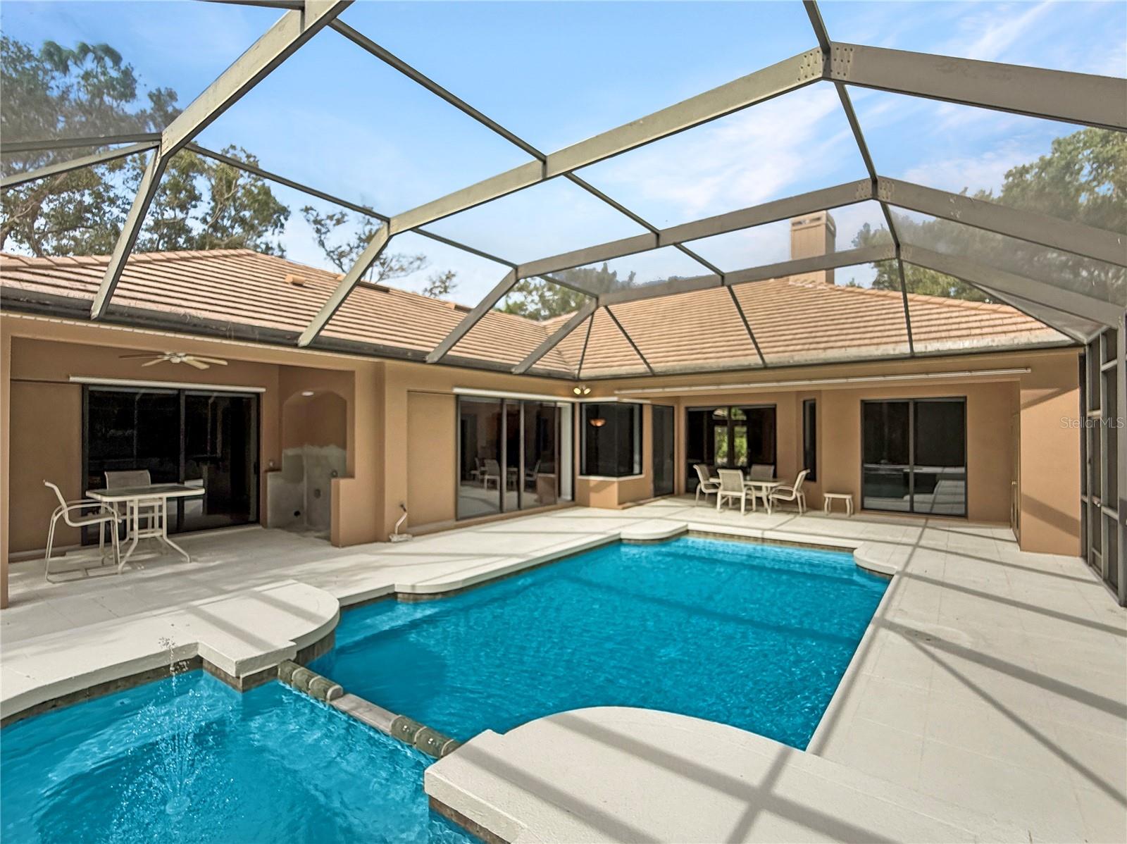 ASHLEY LAKES - Residential