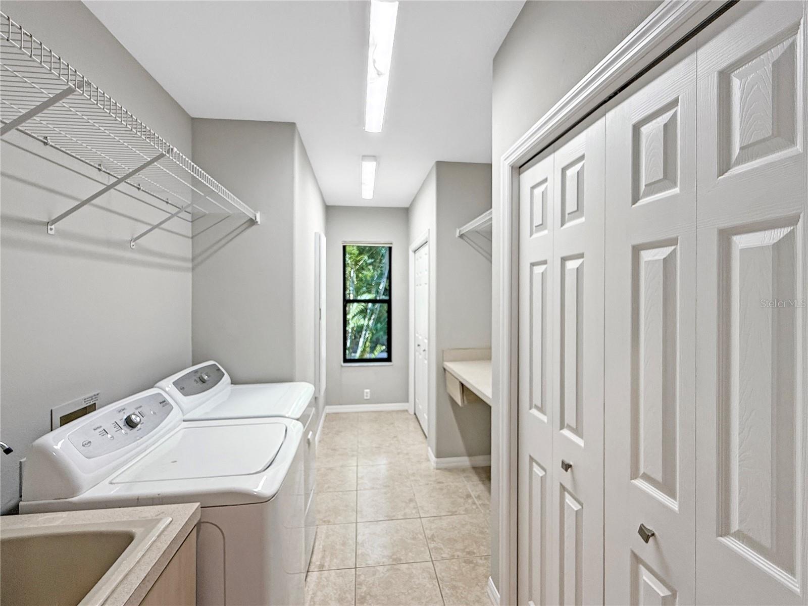 ASHLEY LAKES - Residential