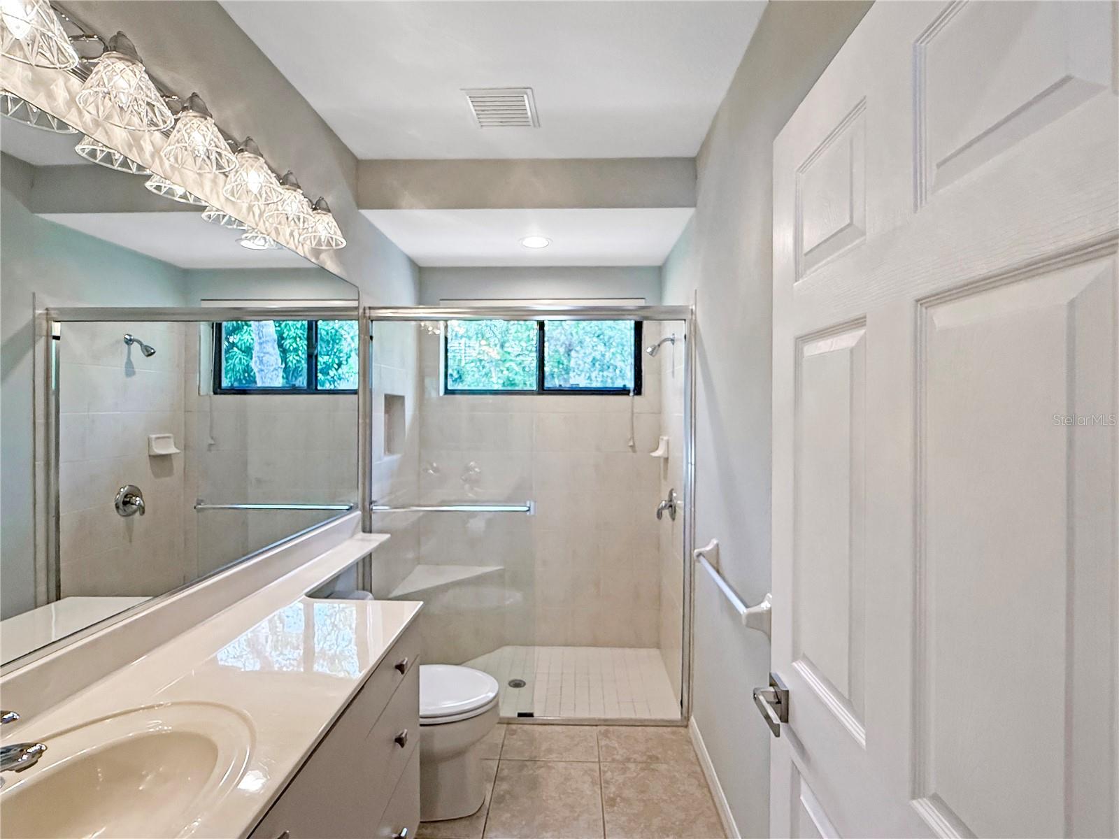 ASHLEY LAKES - Residential