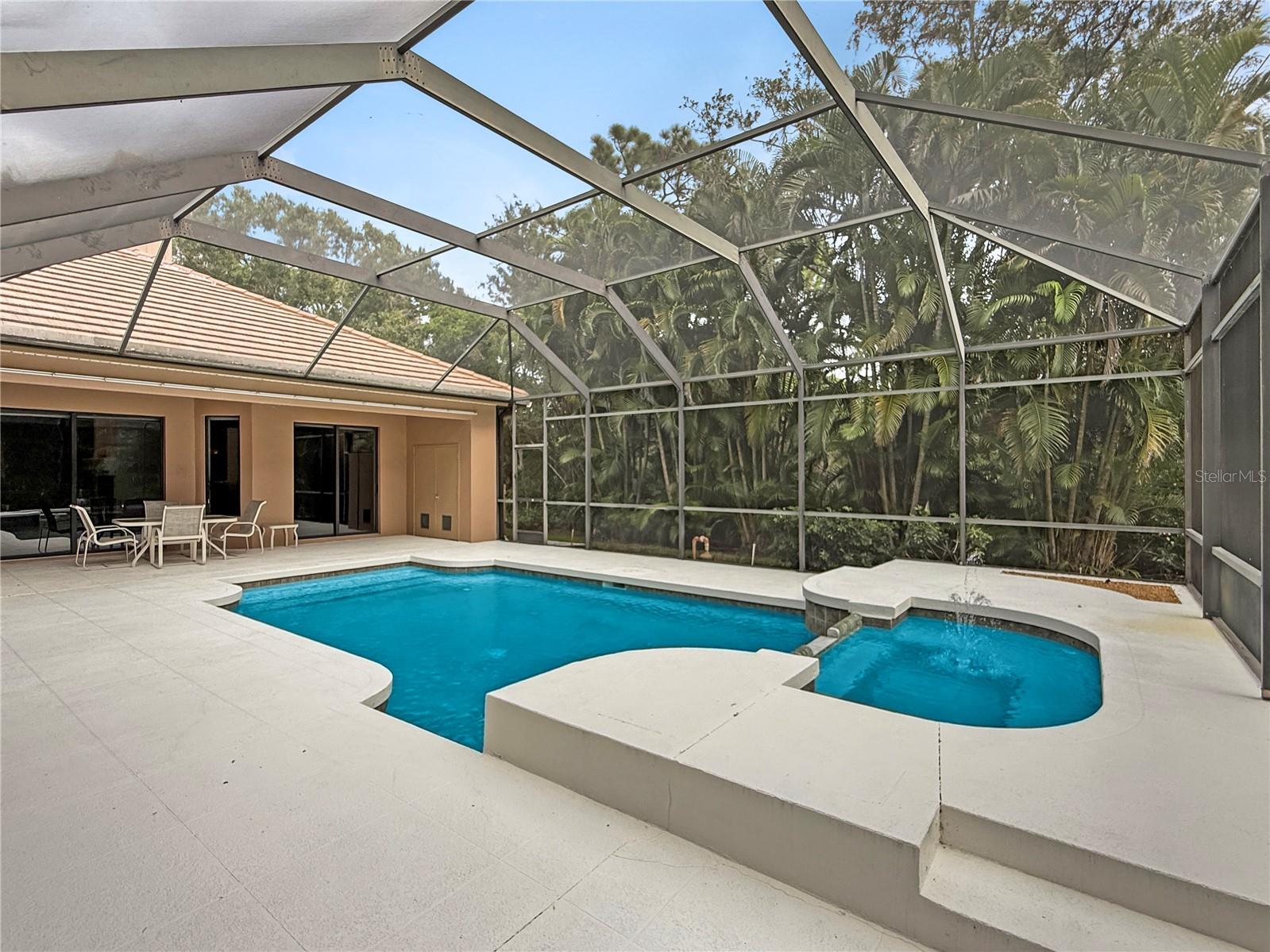 ASHLEY LAKES - Residential