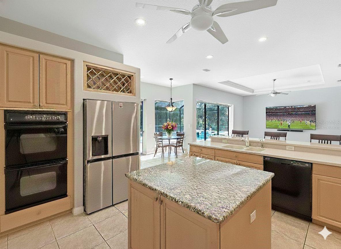 ASHLEY LAKES - Residential