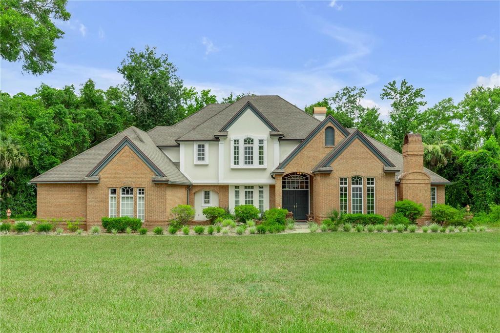 Photo of 18 Lost Creek Lane, Ormond Beach, FL 32174 (MLS # NS1088650)