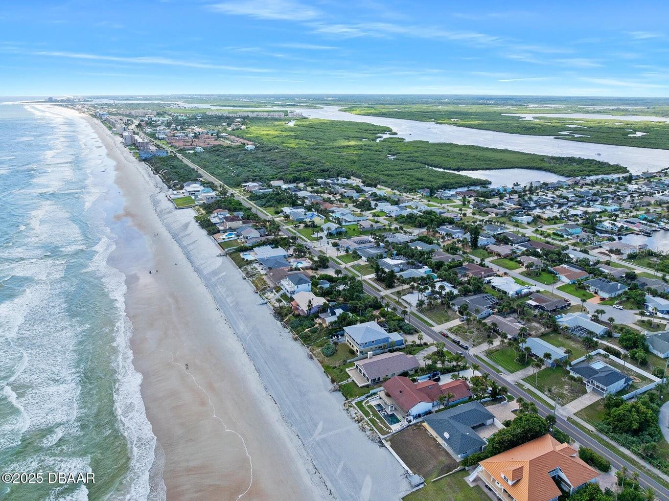 EMERALD ISLE UN 01 - Residential