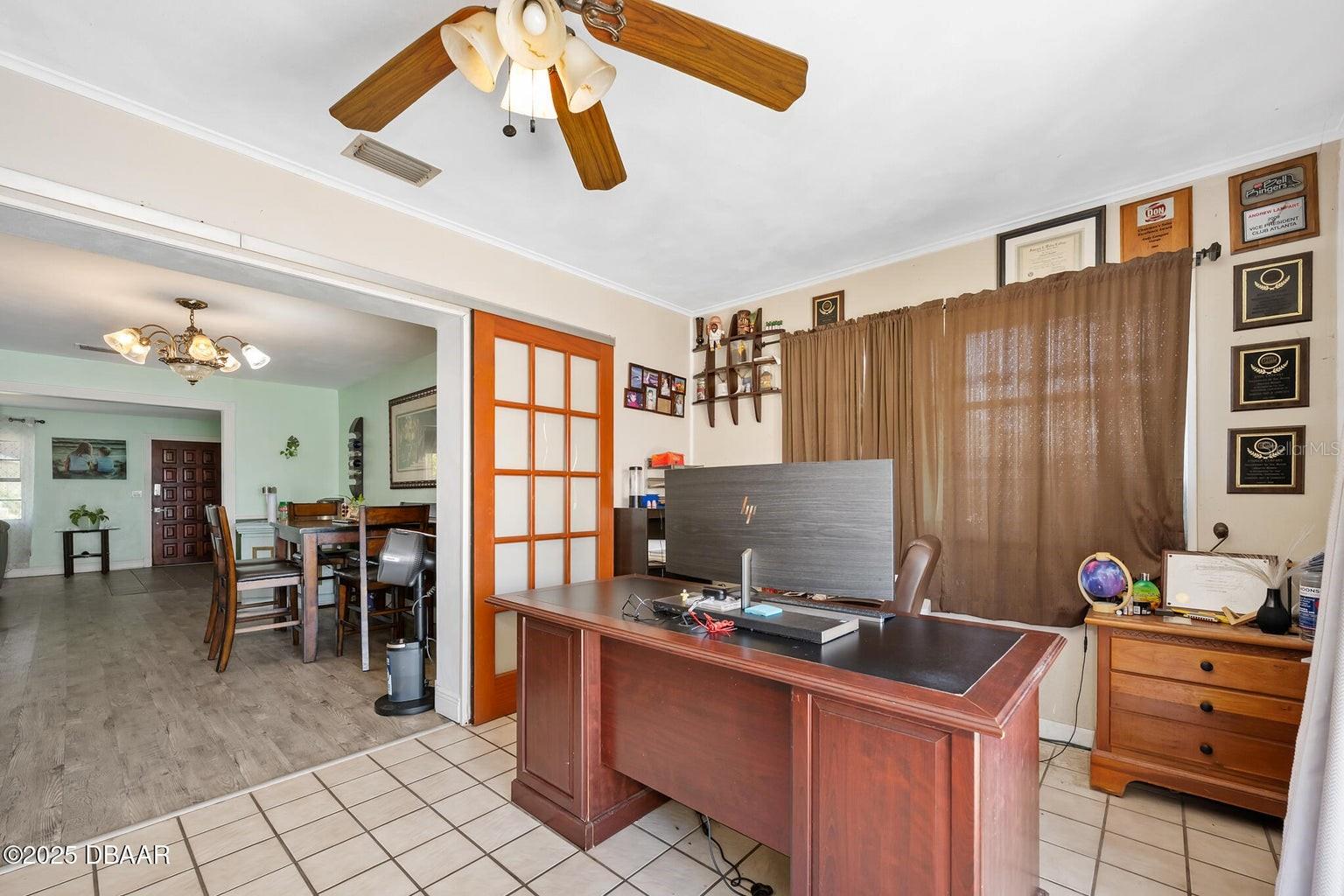 EMERALD ISLE UN 01 - Residential