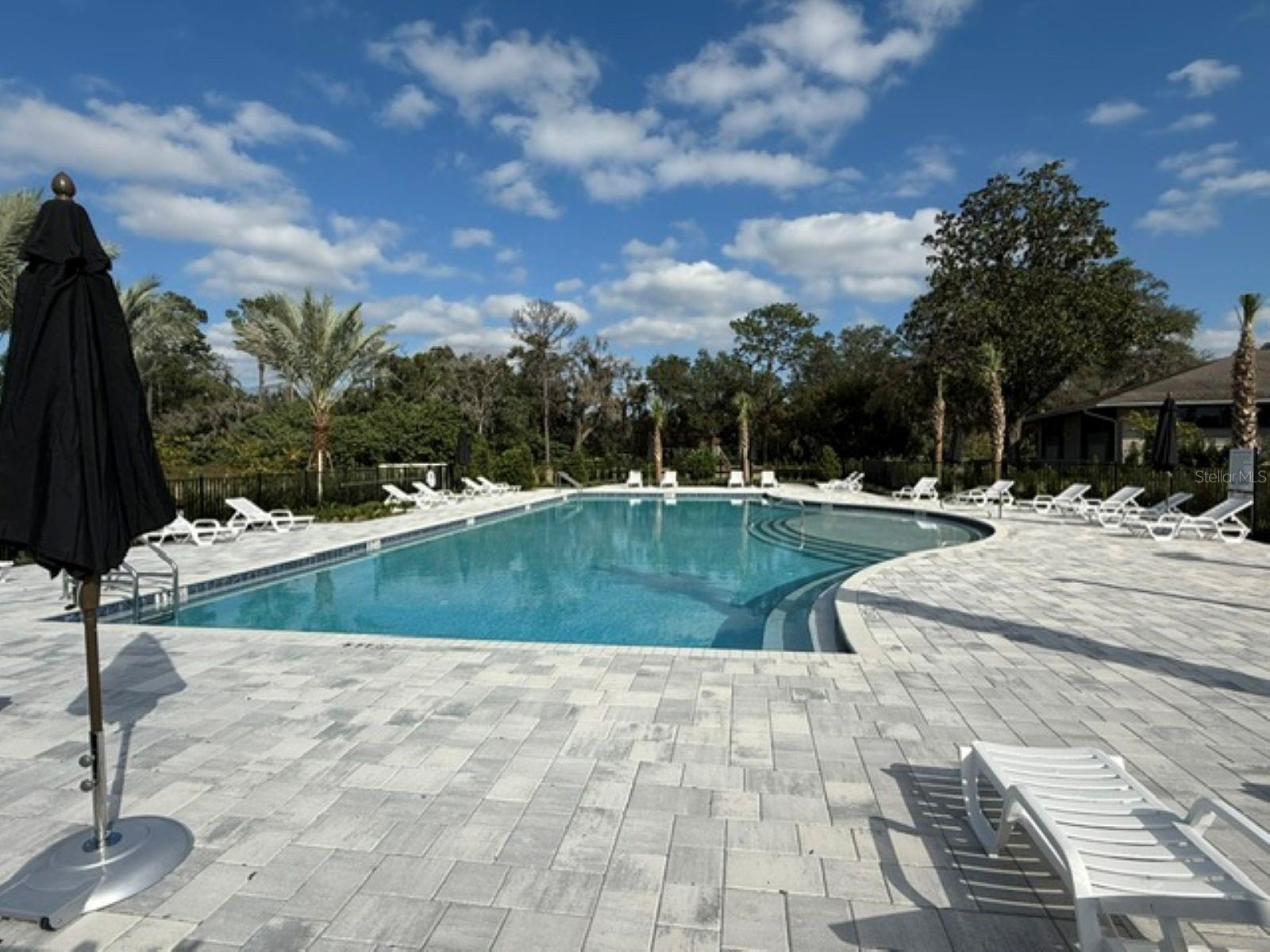 WEST OAK - Residential