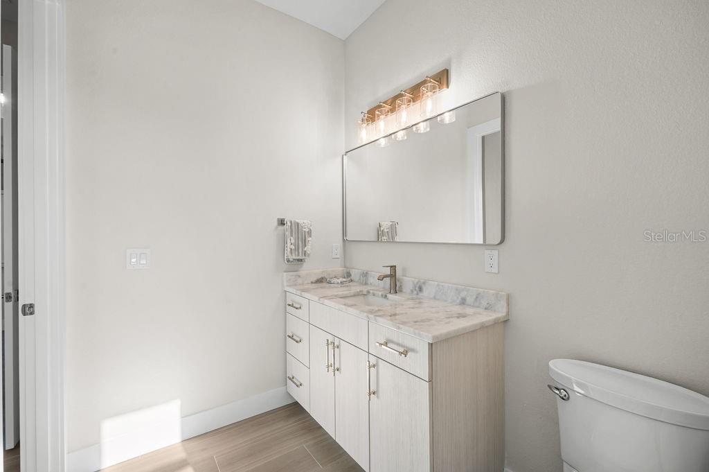 PORT CHARLOTTE SEC 94 01 STREP - Residential