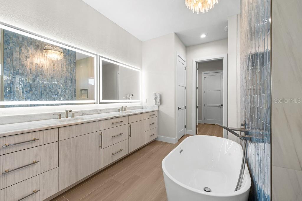 PORT CHARLOTTE SEC 94 01 STREP - Residential