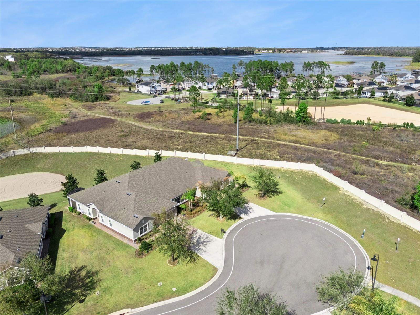 HERITAGE HILLS - Residential