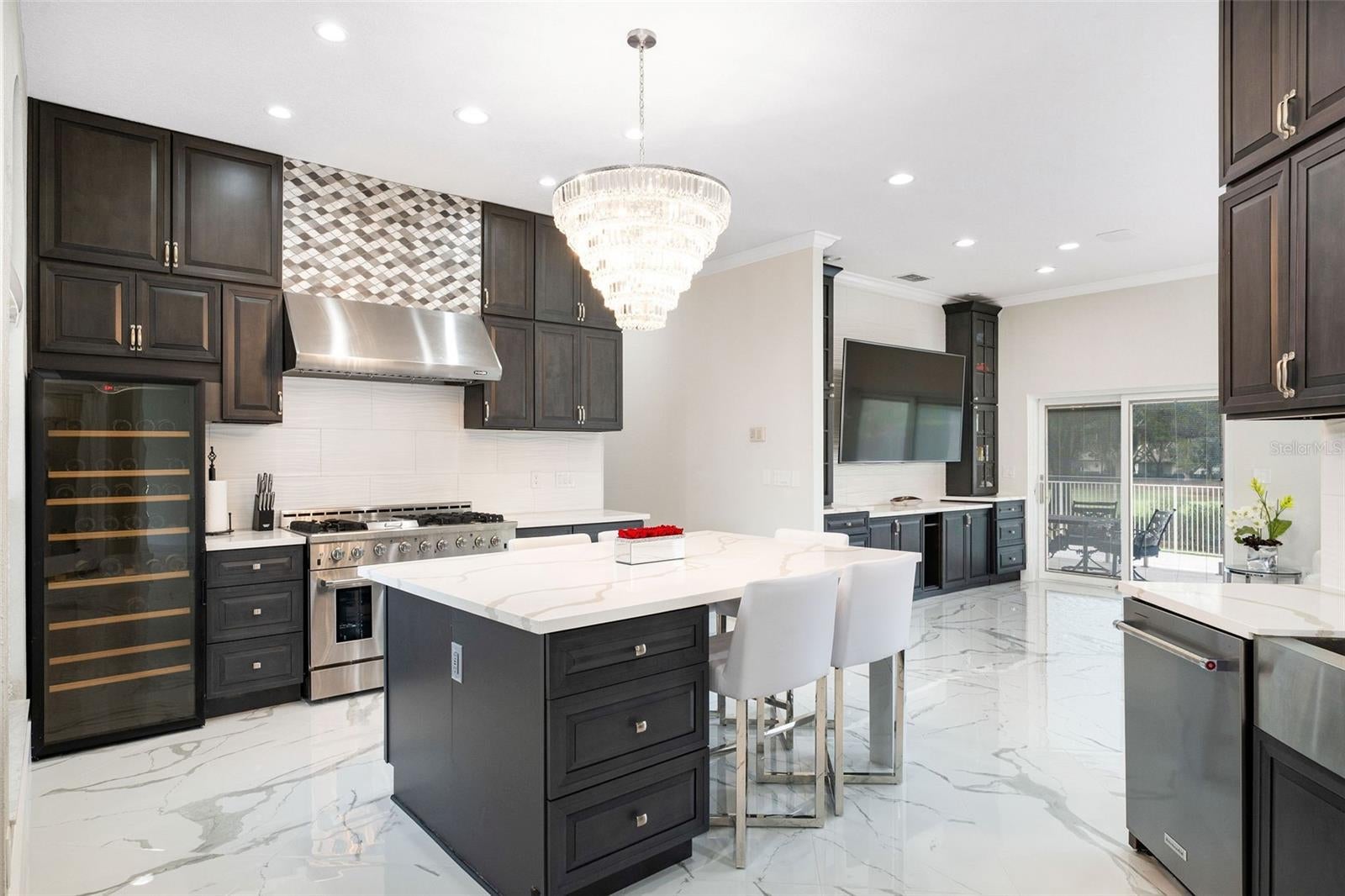 5050 ISLEWORTH COUNTRY CLUB DRIVE