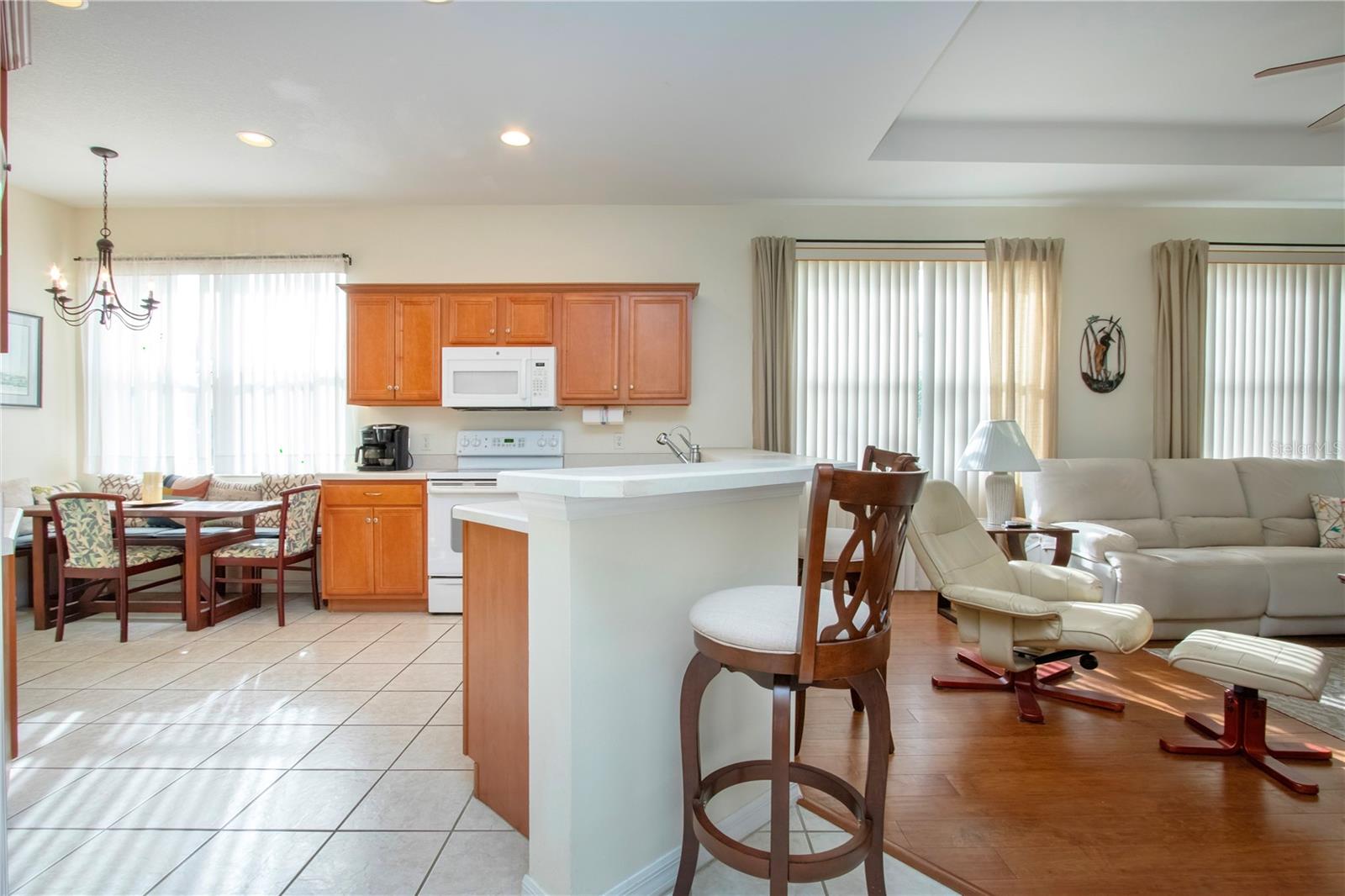 SUN CITY CENTER UNIT 185 - Residential