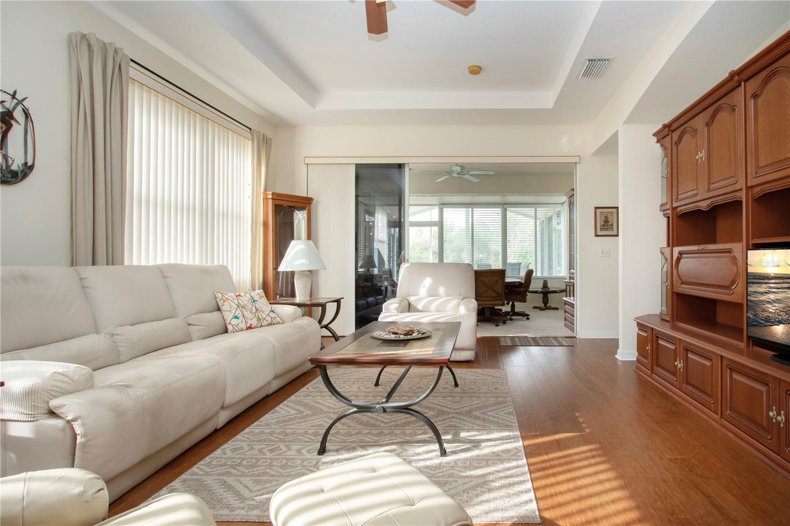 SUN CITY CENTER UNIT 185 - Residential