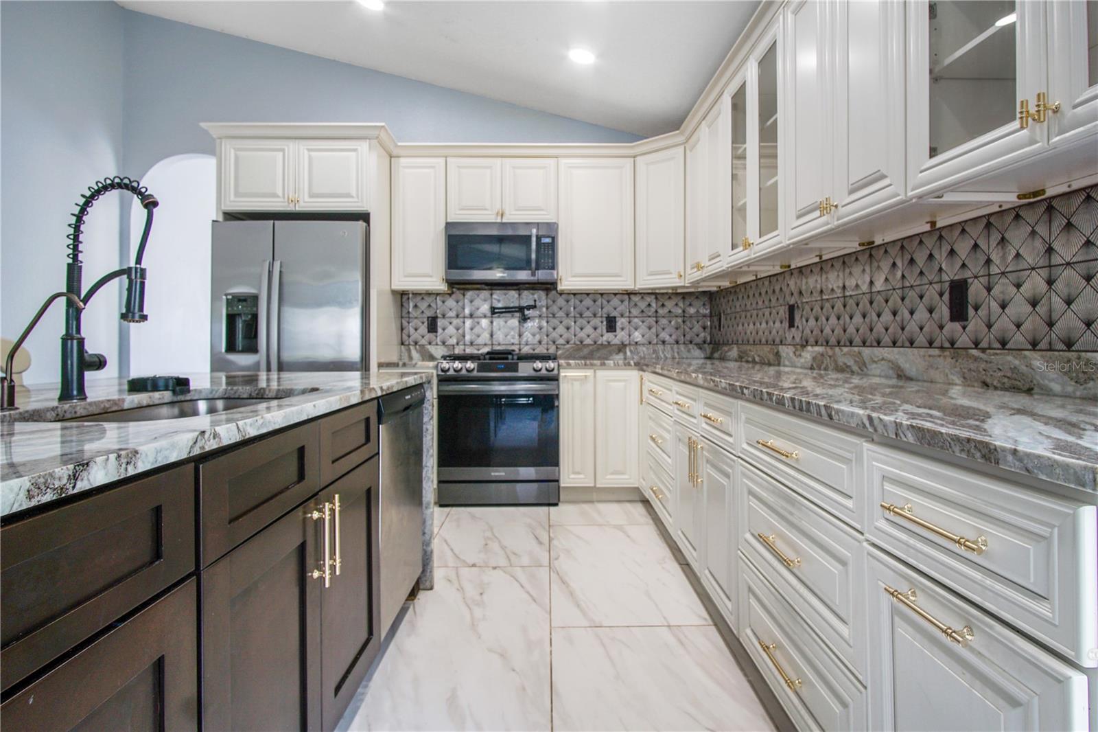 CHANLER RIDGE - Residential Lease