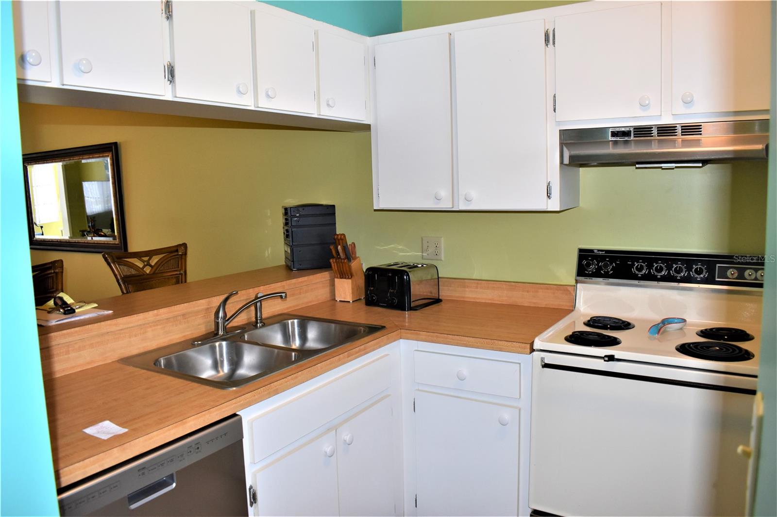 FARMINGTON VISTAS - Residential Lease