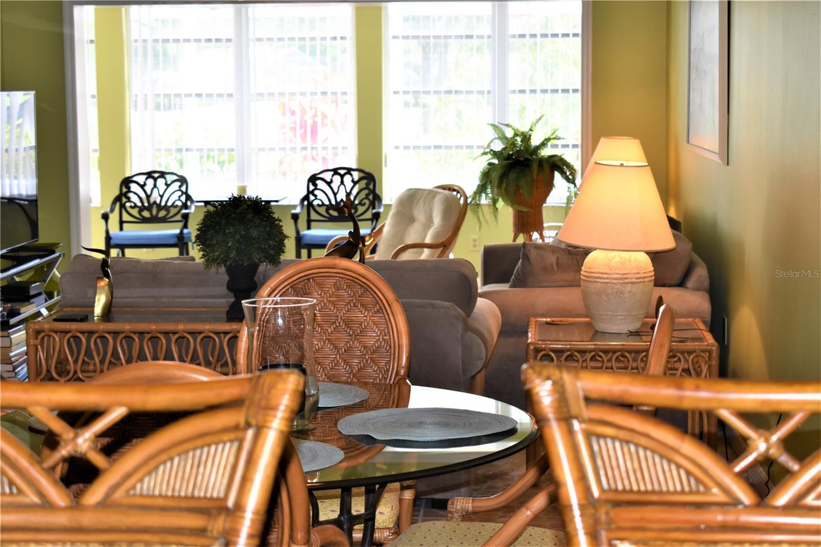 FARMINGTON VISTAS - Residential Lease