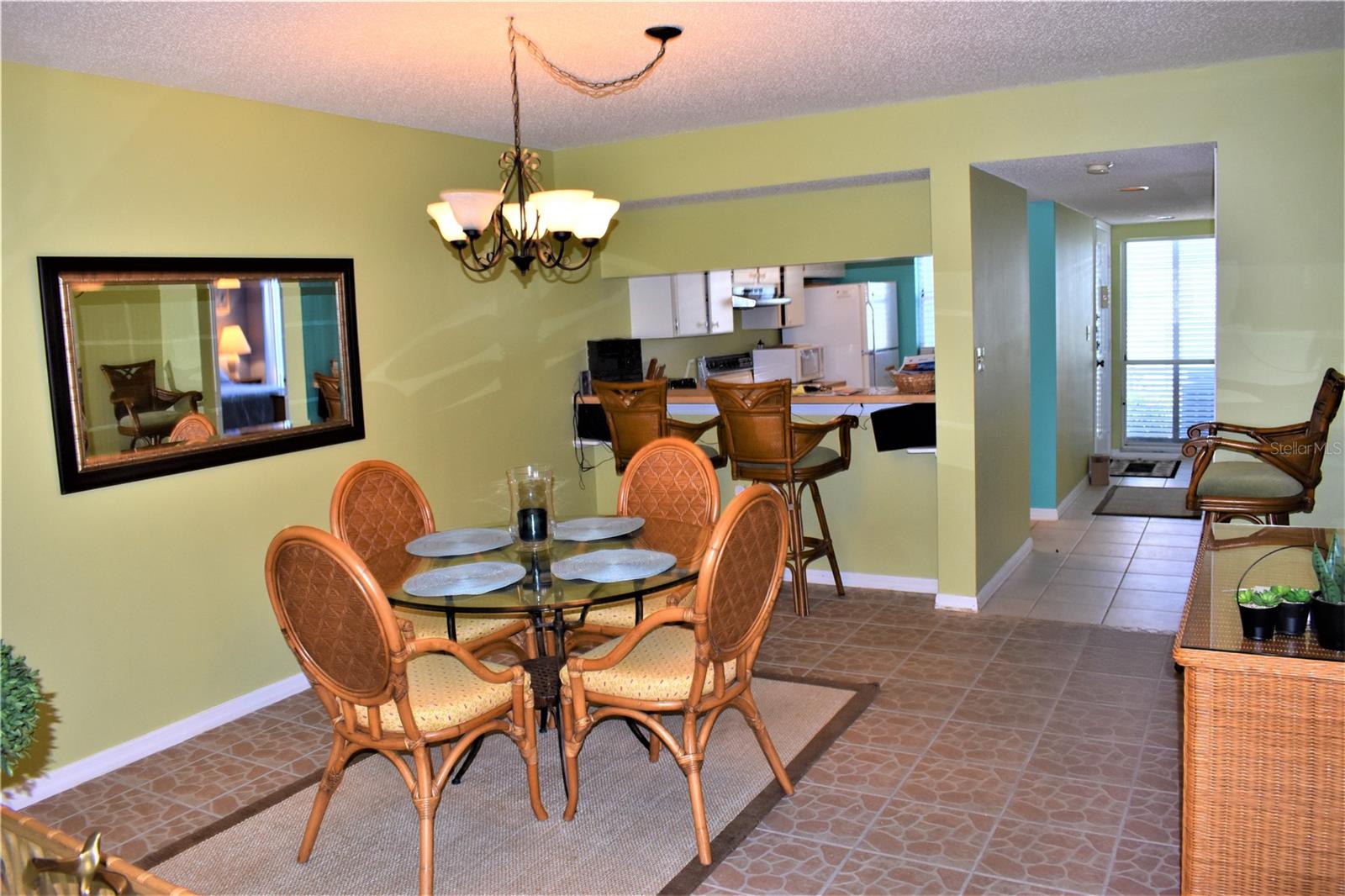 FARMINGTON VISTAS - Residential Lease