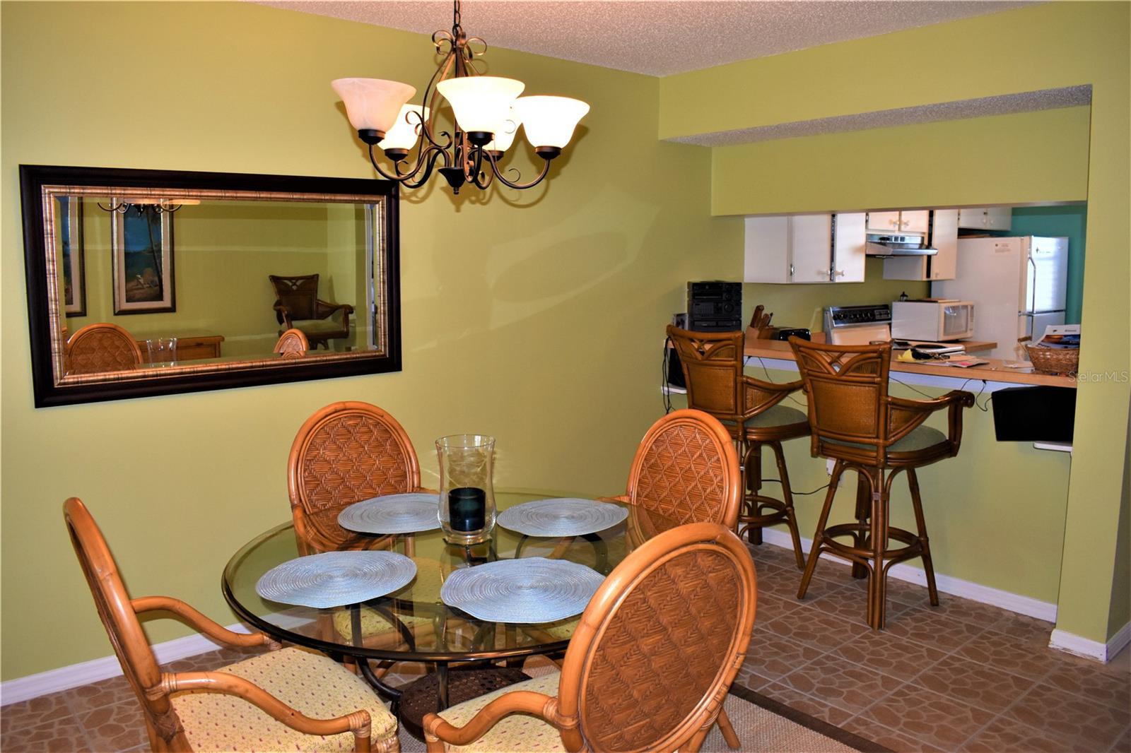 FARMINGTON VISTAS - Residential Lease