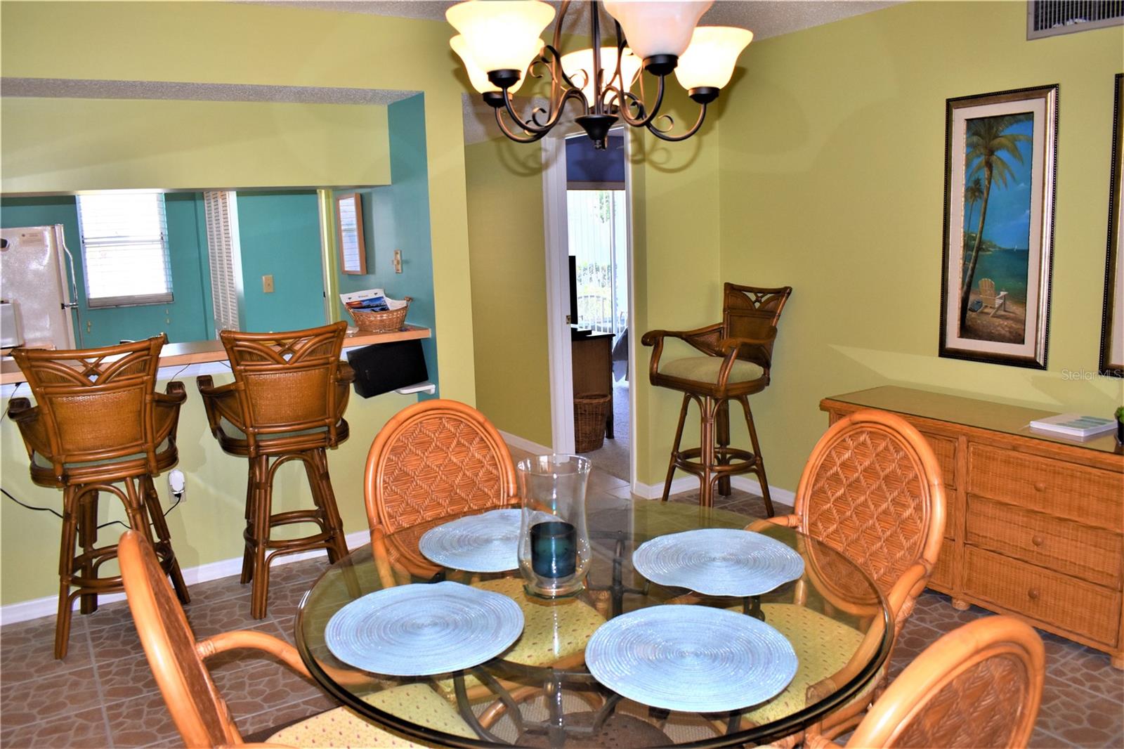 FARMINGTON VISTAS - Residential Lease