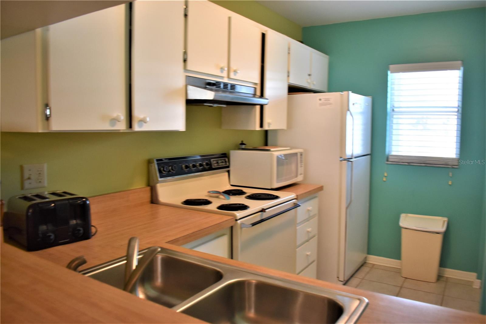 FARMINGTON VISTAS - Residential Lease