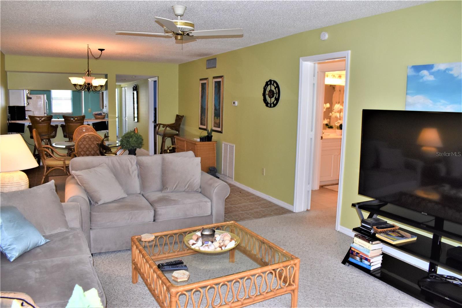FARMINGTON VISTAS - Residential Lease