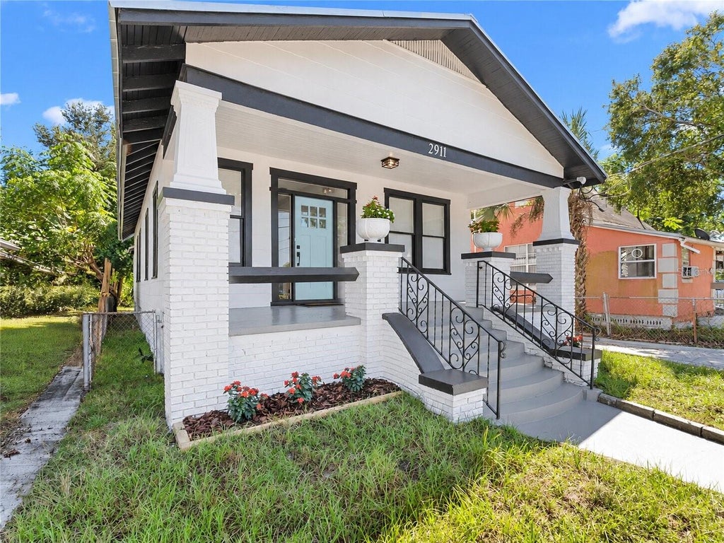 Photo of 2911 N 9th Street, Tampa, FL 33605 (MLS # TB8558041)