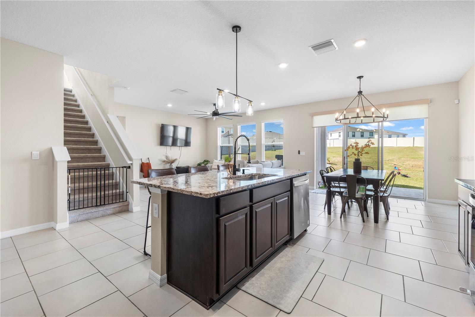 EPPERSON RANCH - Residential