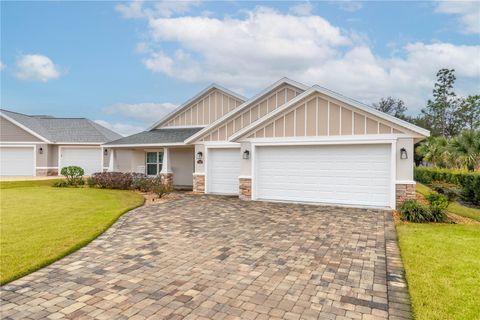 A home in DUNNELLON